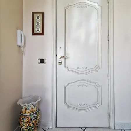 Nesea Naxos - Sicilian